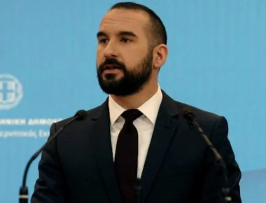 Στέφανος Μάνος: «Σε μία εβδομάδα θα εκκενώσει το ΟΑΚΑ ο Τζανακόπουλος!»